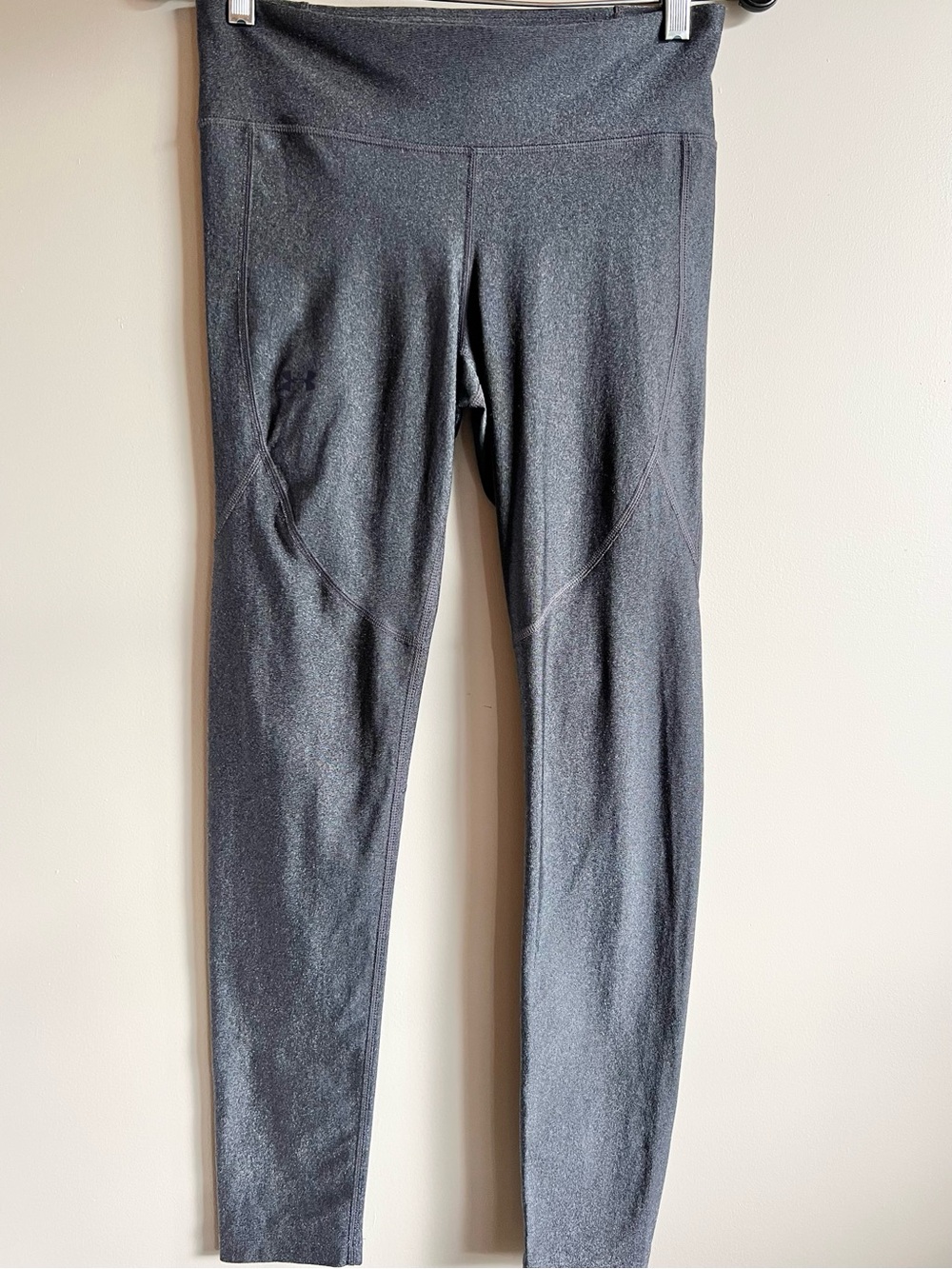 Under Armour HeatGear Gray Compression Workout Leggings Women’s Medium Skinny